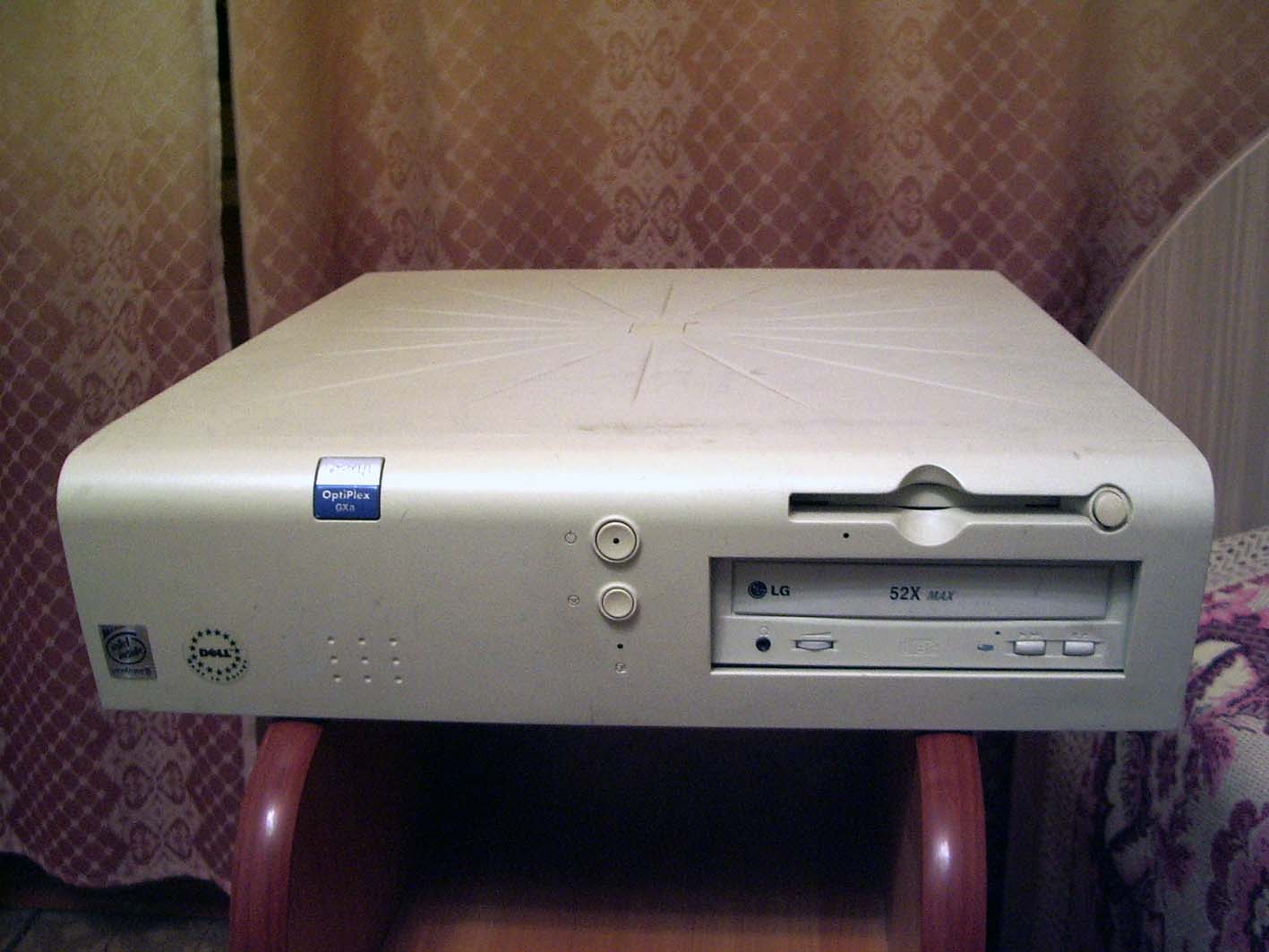 dell1.jpg