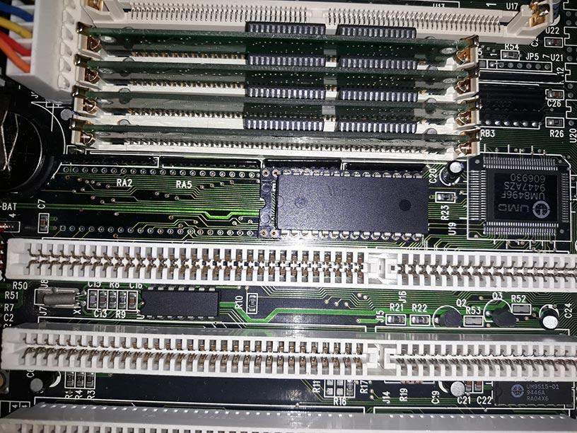 Старый чип BIOS - 27C512