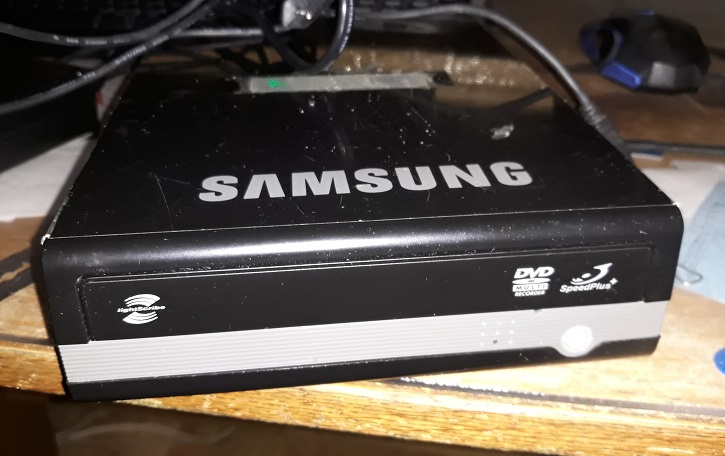 Вид спереди