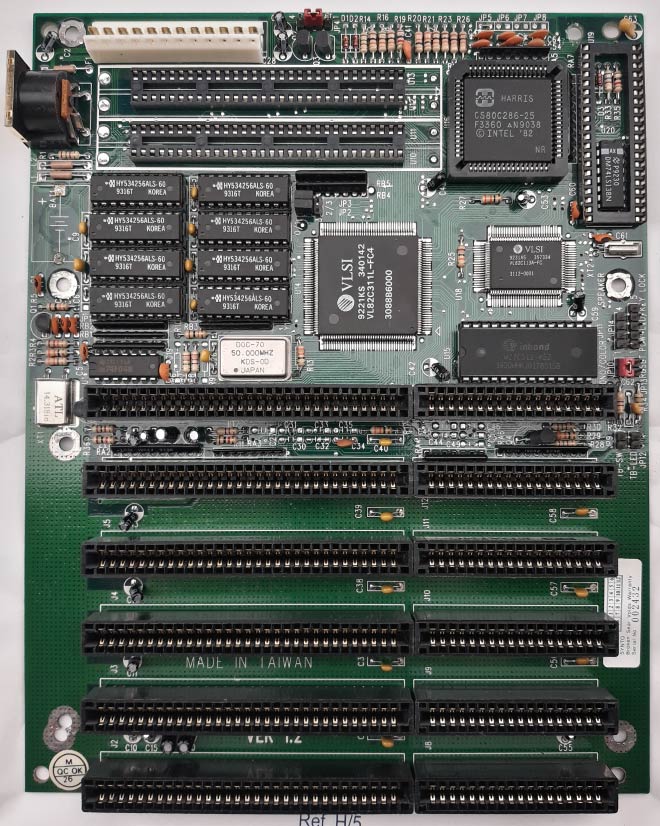 PCChips M218 - общий вид