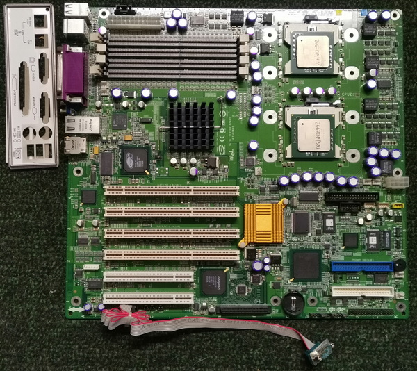 SE7501BR2_2_01.jpg