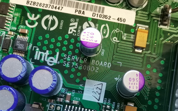 SE7520BD2_DDR2_02.jpg