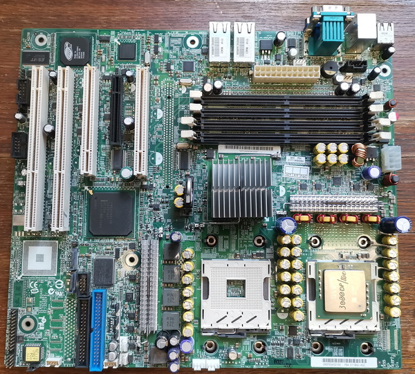 SE7525RP2_DDR2_01.jpg